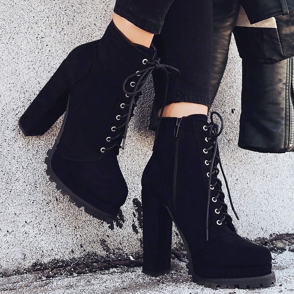 Wild Diva Shoes - NEW🔥 Lug Sole Chunky Heel Combat Ankle Booties